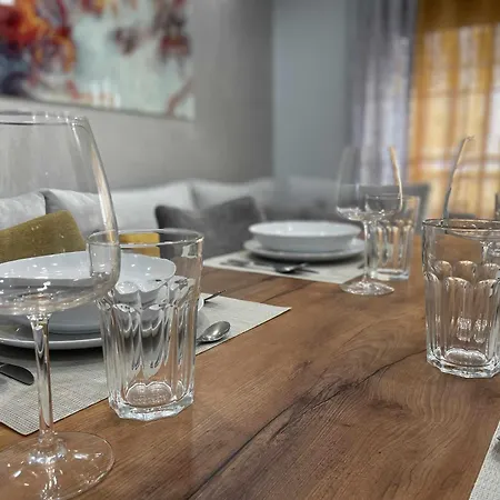 Markethome Bouganvilla * אדחה