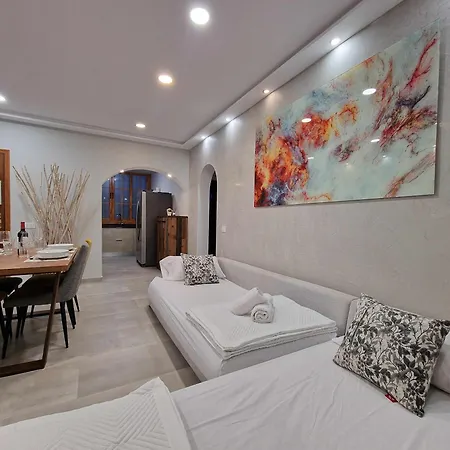 Markethome Bouganvilla Апартаменты *
